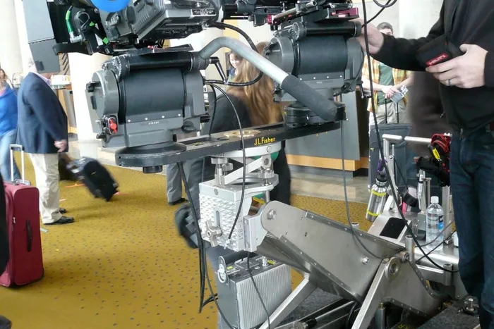Two cameras (Genesis and Red One), or the '2-Headed Monster' mounted on a single Fisher dolly.